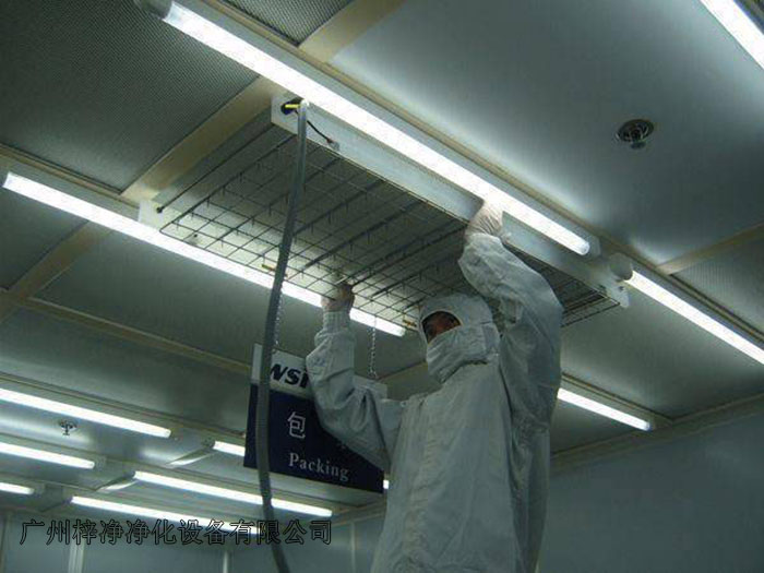 FFU安裝在凈化車(chē)間頂部 FFU安裝在凈化車(chē)間頂部